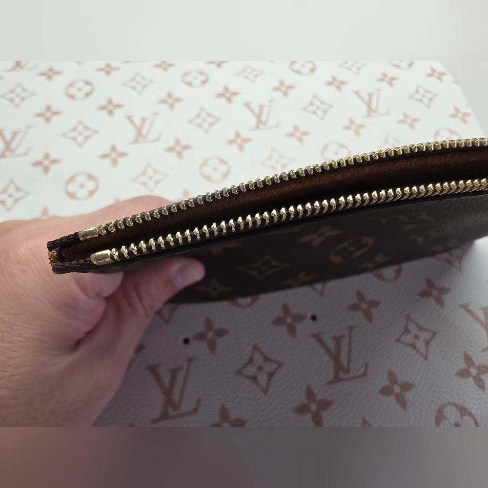 Louis Vuitton Brown and Tan Monogram Pouch No Strap - Picture 5 of 9